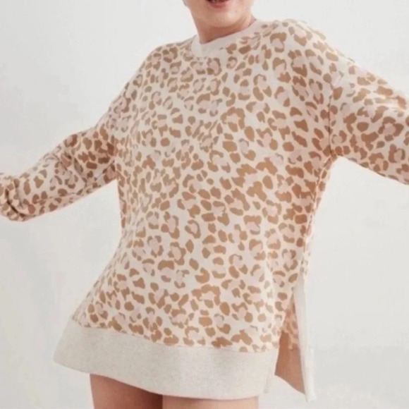 Aerie Womens Oversized Desert Leopard Side Slit Pullover Sweatshirt Size L - Picture 1 of 15